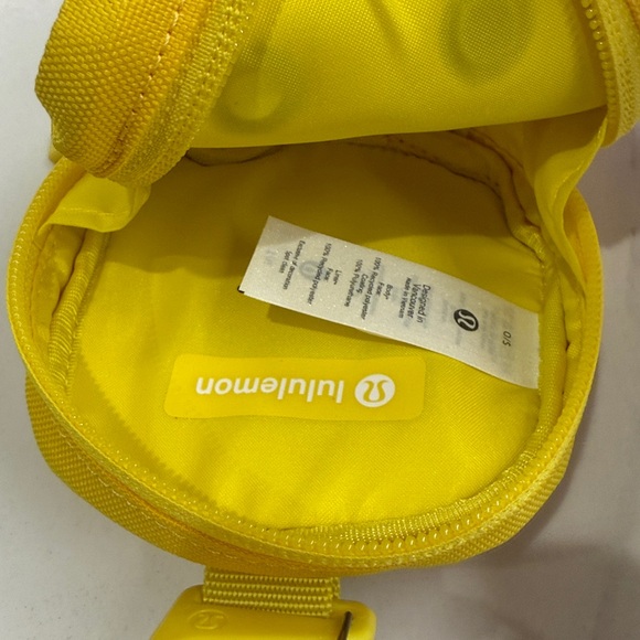 NWOT Lululemon Be Happy Nano Pouch Yellow - Picture 6 of 6